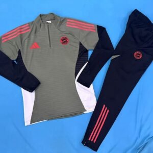 Bayern Munich Authentic Training Kit (Sweatshirt+Pants) 2025/26 - Player Version