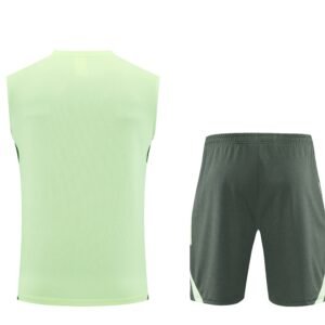 Real Madrid Sleeveless Training Kit Green 2025/26