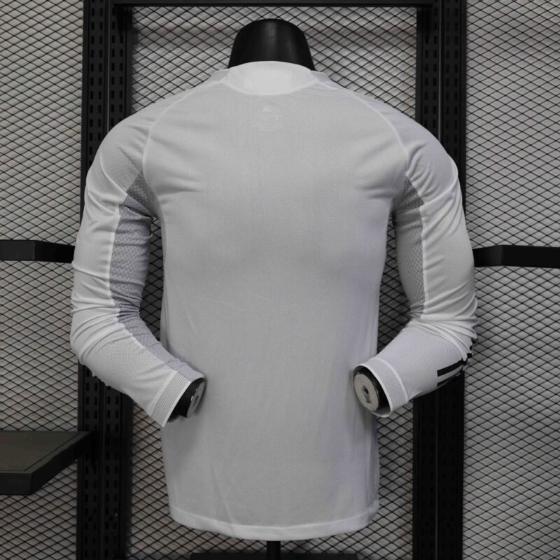 Real Madrid Authentic Soccer Jersey Home Long Sleeve Shirt 2025/26