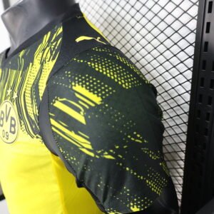 Borussia Dortmund Authentic Home Football Shirt 2025/26