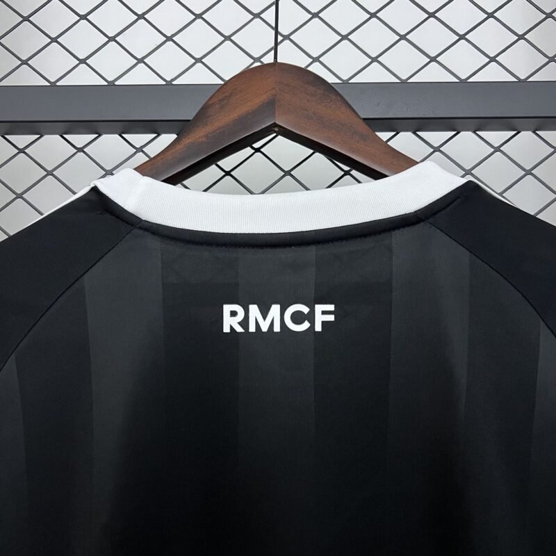 Real Madrid Football Jersey Black Goalkeeper Custom Shirt 2025/26